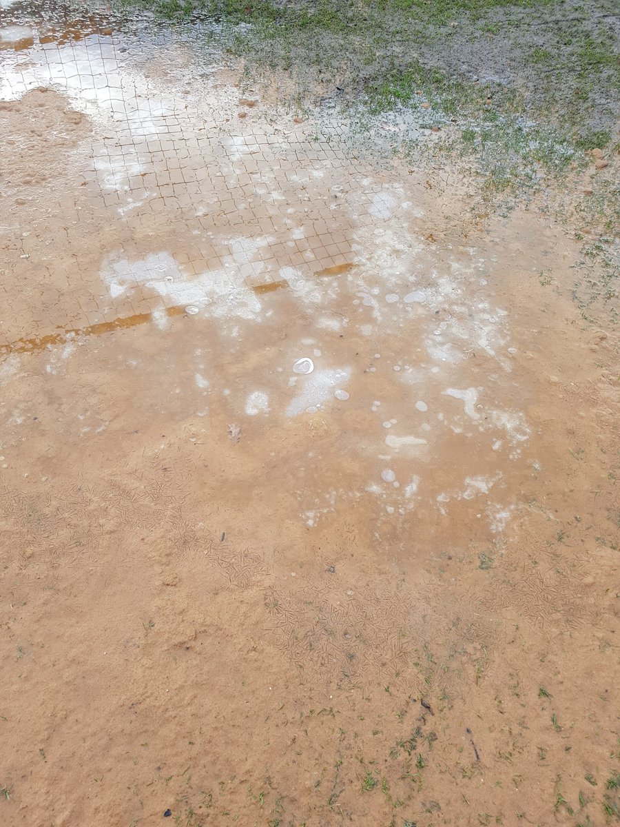 BrumbyFc's tweet photo. @scottrhodes100 @appfrodfc @Retford_FC @BrumbyHall @CentralMidFL Frozen goal mouth photo was at 2oclock https://t.co/Q0z4d0AgFJ