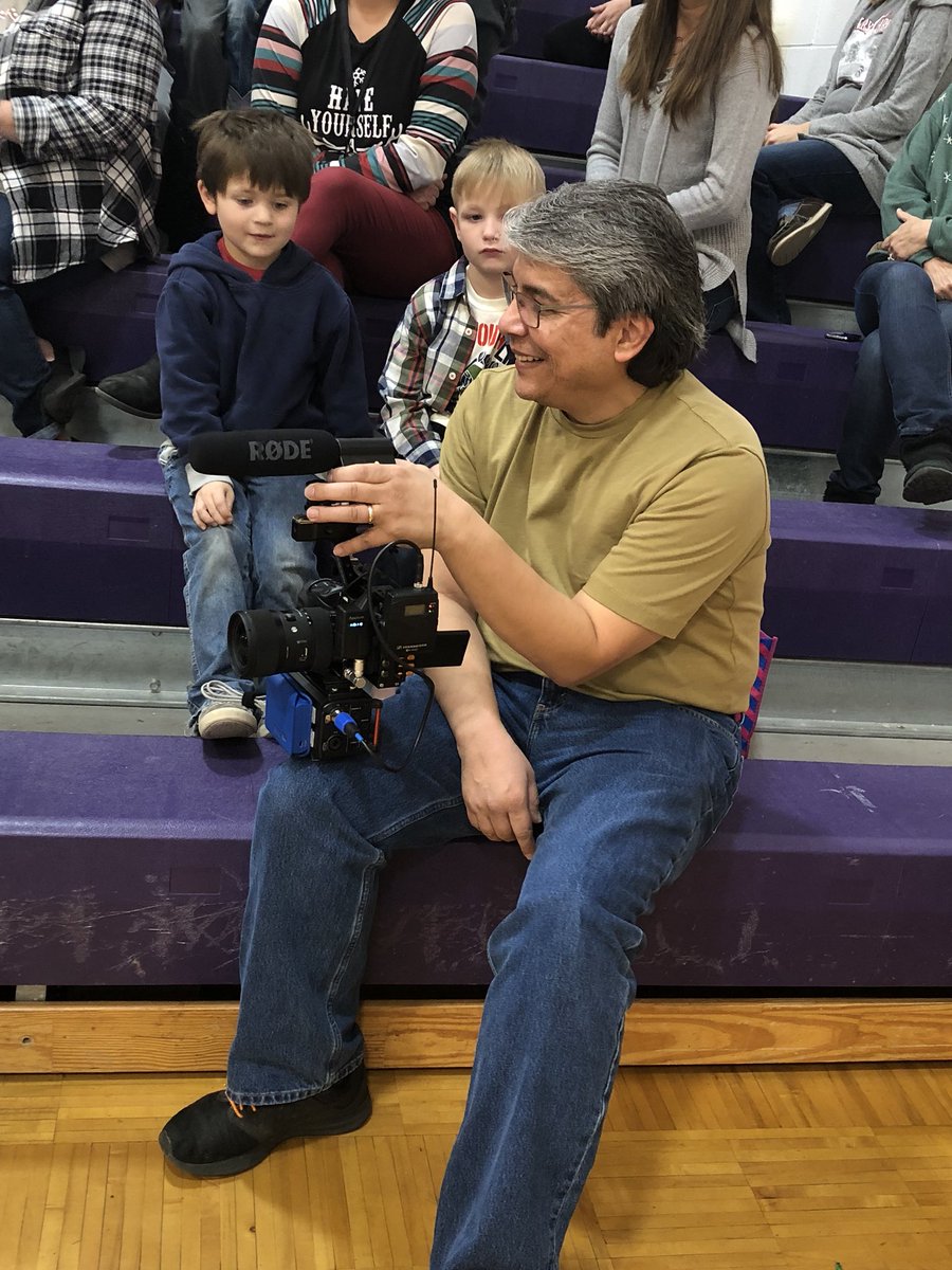 ESSDACK's tweet photo. @ObiWanGlenobi with his camera 🎥 made this kindergartener’s day. It was a sweet exchange of kindness and curiosity. #BeEpic #INspiredLeadership #ksed #KindnessMatters https://t.co/rgYuMJRN3p