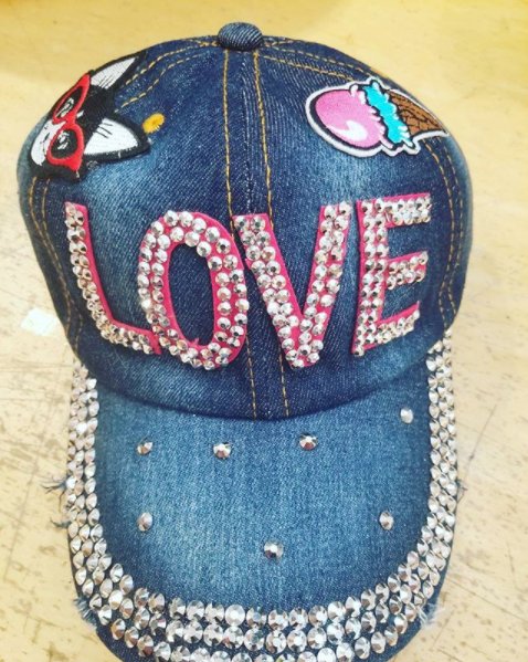 sensibling's tweet photo. #love #fashionhat #rhinestonehat #rhinestone #patch #sensibling #fashion #ootd #style #instafashion #vintage #fashionblogger #fashionista #streetstyle #stylish #mensfashion #womensfashion #instastyle #lookbook #whatiwore #fashiondiaries #styleinspo #fashionblogger #lookbook https://t.co/eHg0XYe5dN