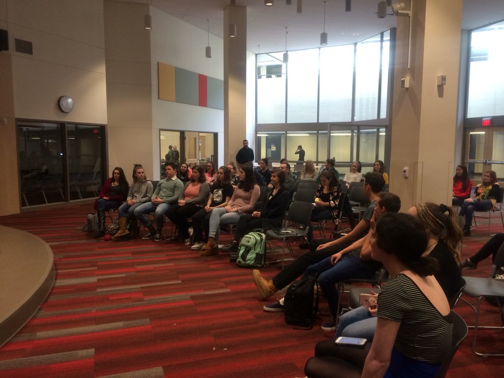 asingerELAMHS's tweet photo. MHS Poetry Out Loud Competition! https://t.co/eKm2BWrNKY