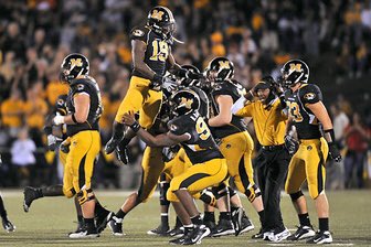 JimmyDetail's tweet image. Breaking: #Missouri offers JUCO QB Lindsey Scott Jr. Big offer for the former #LSU QB.