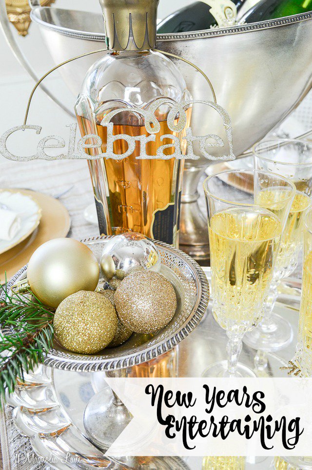 EpoxyStrong's tweet image. #epoxyfloors New Year’s Eve Entertaining Made Easy creativehome.mohawkflooring.com/new-years-eve-… #EatingIn #phoenix