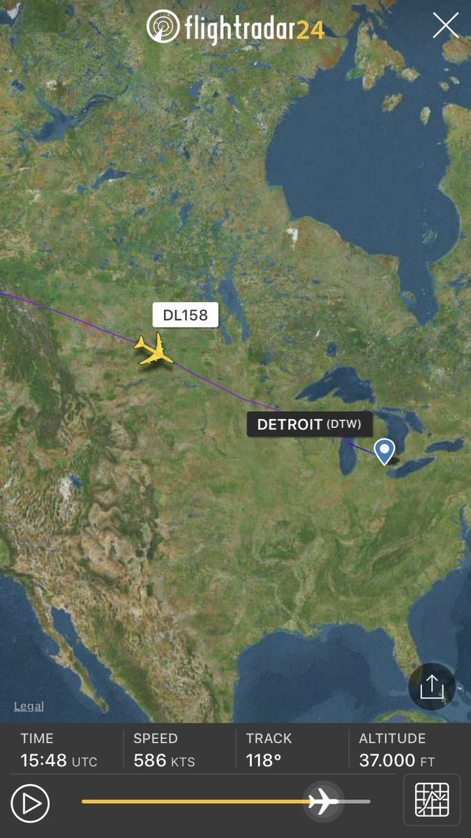 FlightIntl's tweet photo. The last regularly scheduled @Delta Boeing 747-400 flight arrived in Detroit a few minutes ago #DL747Farewell #DL158 https://t.co/nSW8hl00Yg