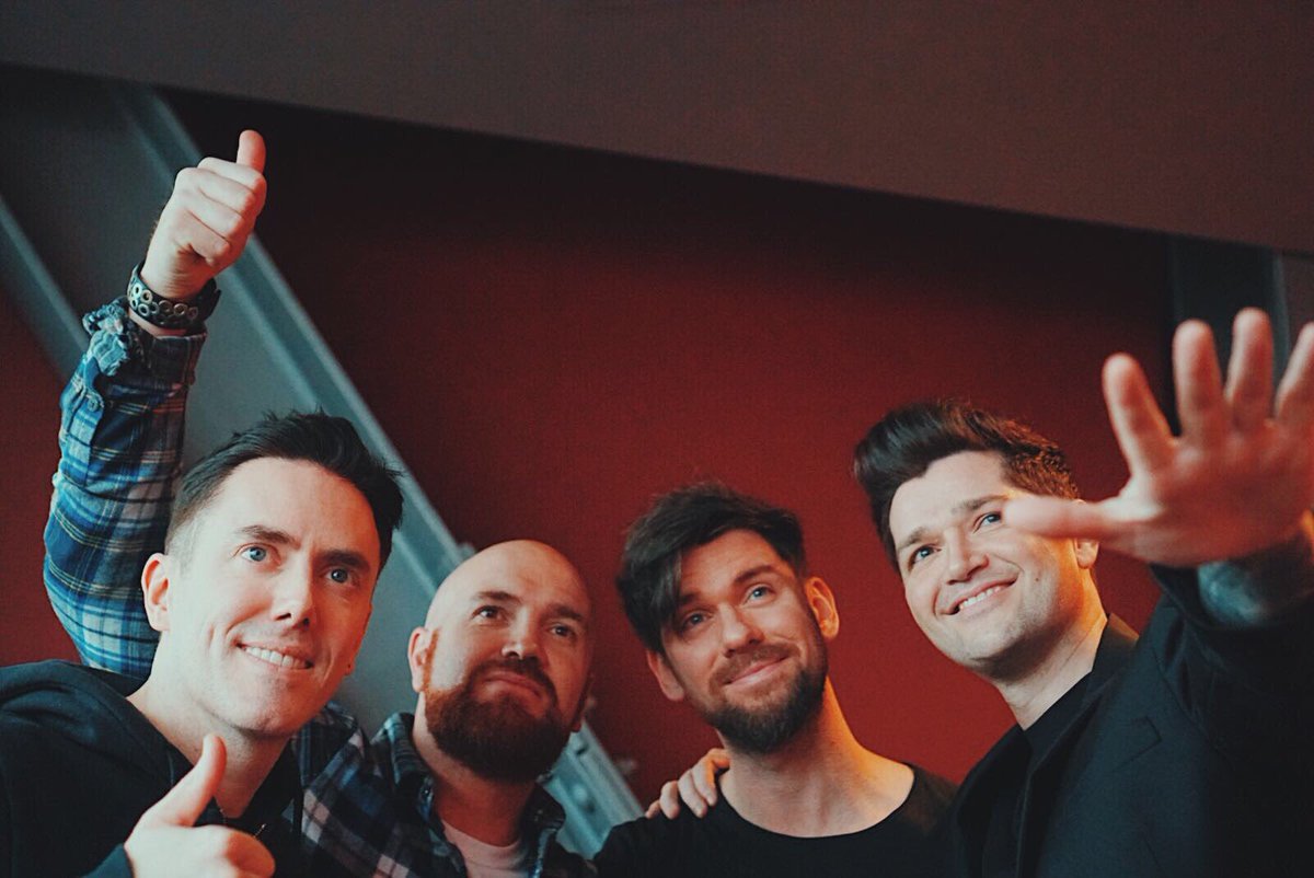 RTE2fm's tweet photo. The camera is over here boys!! 😂

#2fmxmasball https://t.co/WXhY70GjFu