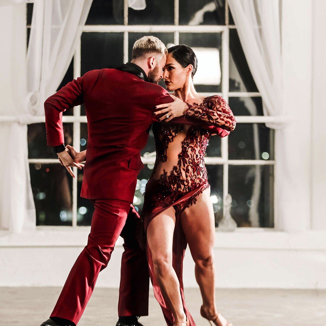 NikkiAndBrie's tweet photo. Yay! Here’s to our million subscribers! 🥂 @artemchigvintse &amp; I saved our last dance for you...Well for now💋💃🏽🕺🏼 N https://t.co/WdQixKa5PY https://t.co/kPoQRf7Z0K