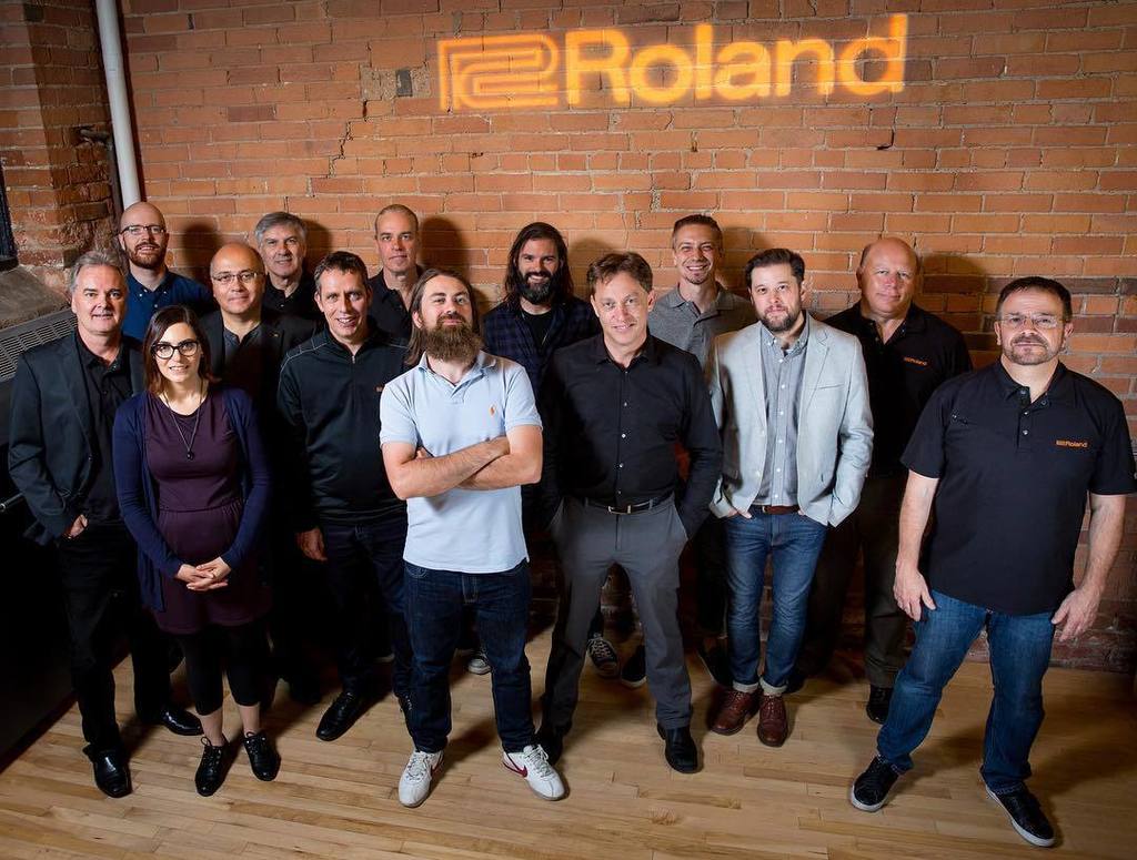 SnapscenePhoto's tweet photo. There’s a good looking @rolandcanada team! #groupshot #business #staff #Roland #canada #toronto #libertyvillage #Music #Synths #sythesizer #piano #keyboard #guitar #Boss #vdrums #people #employee #inspirationcenter #torontophotographer #burlingtonphotographer #snapscenephoto https://t.co/eov95uPM8U