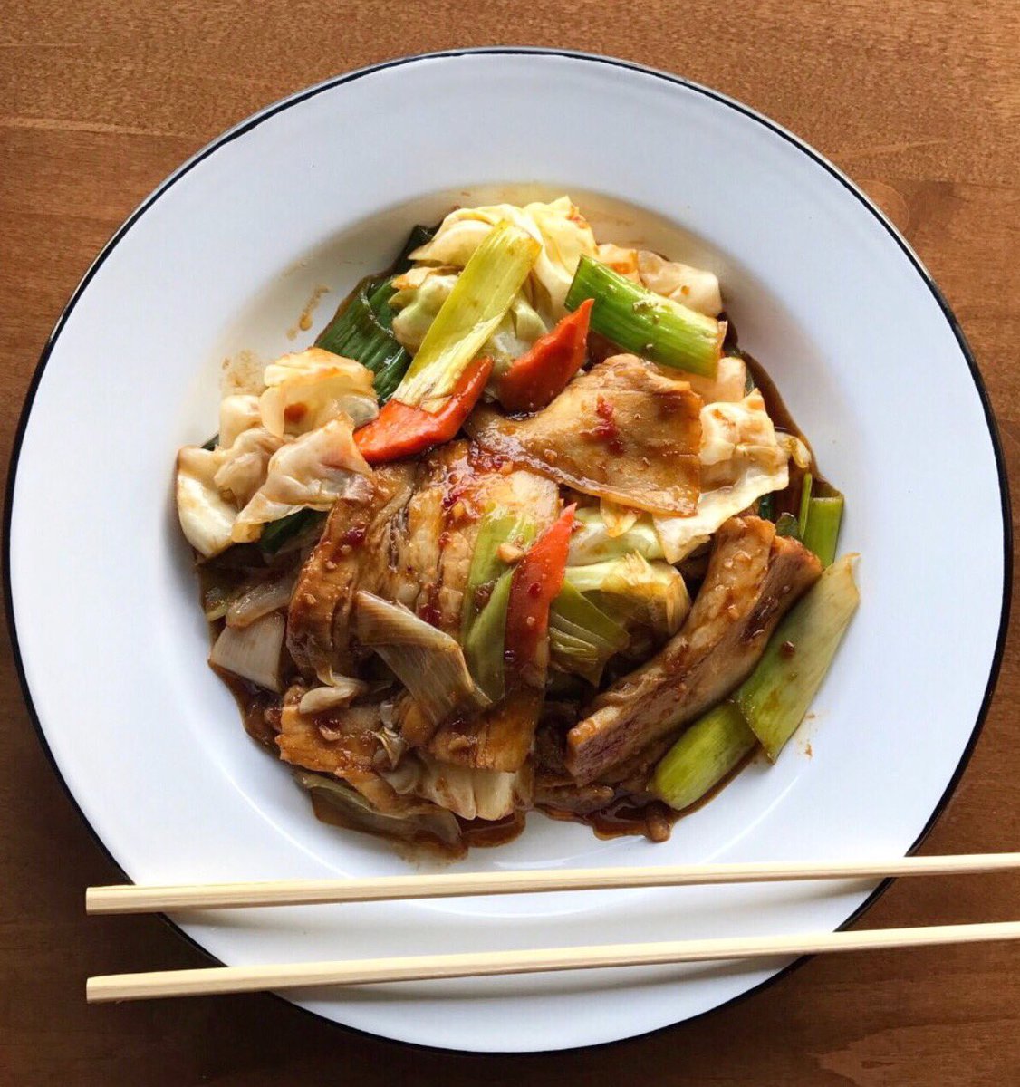 fatdragonla's tweet photo. Rise &amp; shine, Silver Lake. We’re already dreaming about dinner. 😋 We open at 5pm. #chinesefood #silverlake #fatdragonla https://t.co/rO4nYsO2rK