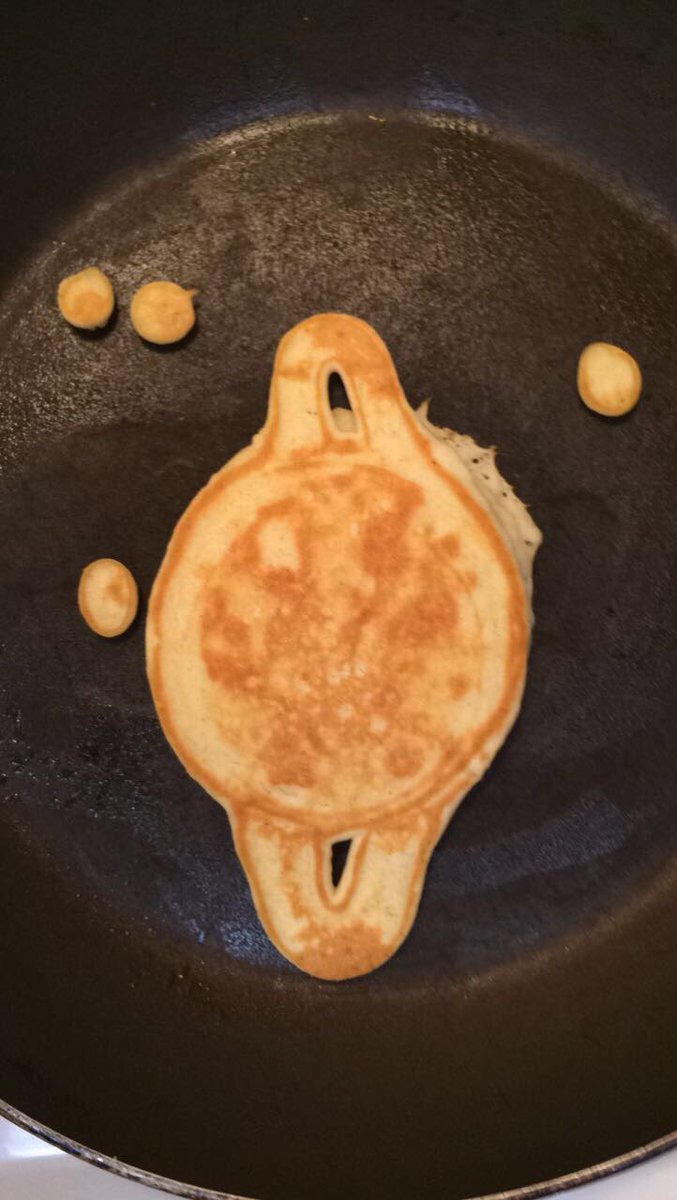 audacity_films's tweet photo. Space is #everywhere in #everything 
#afp #space #future #pancakes #hashtag #followus #spacetweetoftheday #breakfast https://t.co/r1VHhcxQ8Q
