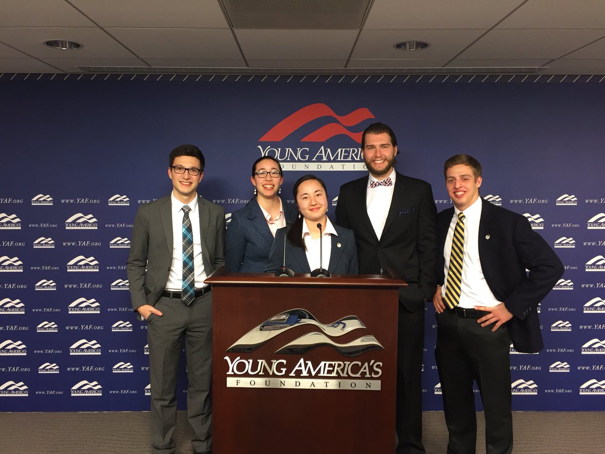 FIUYAF1's tweet photo. #RT @yaf: RT @YAF_UB: Our members this year got the opportunity to hear @VP address @yaf at NCSC 2017, visit @TheReaganRanch for the first time in their lives, and learn how to be better activists on campus in DC and Chicago! Thanks for the memories #Yea… https://t.co/KB4zSq4Ljv