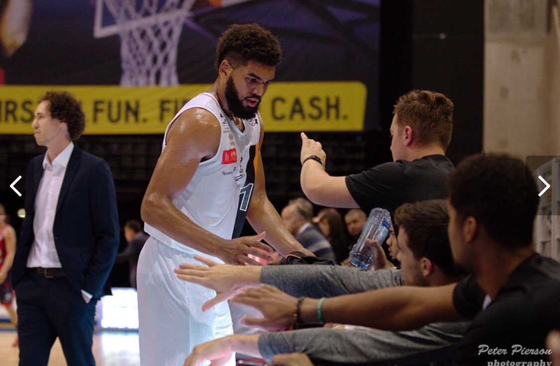 In 30 minuets we are ON against @LiegeBasket in <a href="/EuroMillionsBL/">EuroMillions Basketball Cup</a> 
round 2, game 3
Watch LIVE on <a href="/FanseatCom/">FANSEAT</a> 
fanseat.com/event/10030