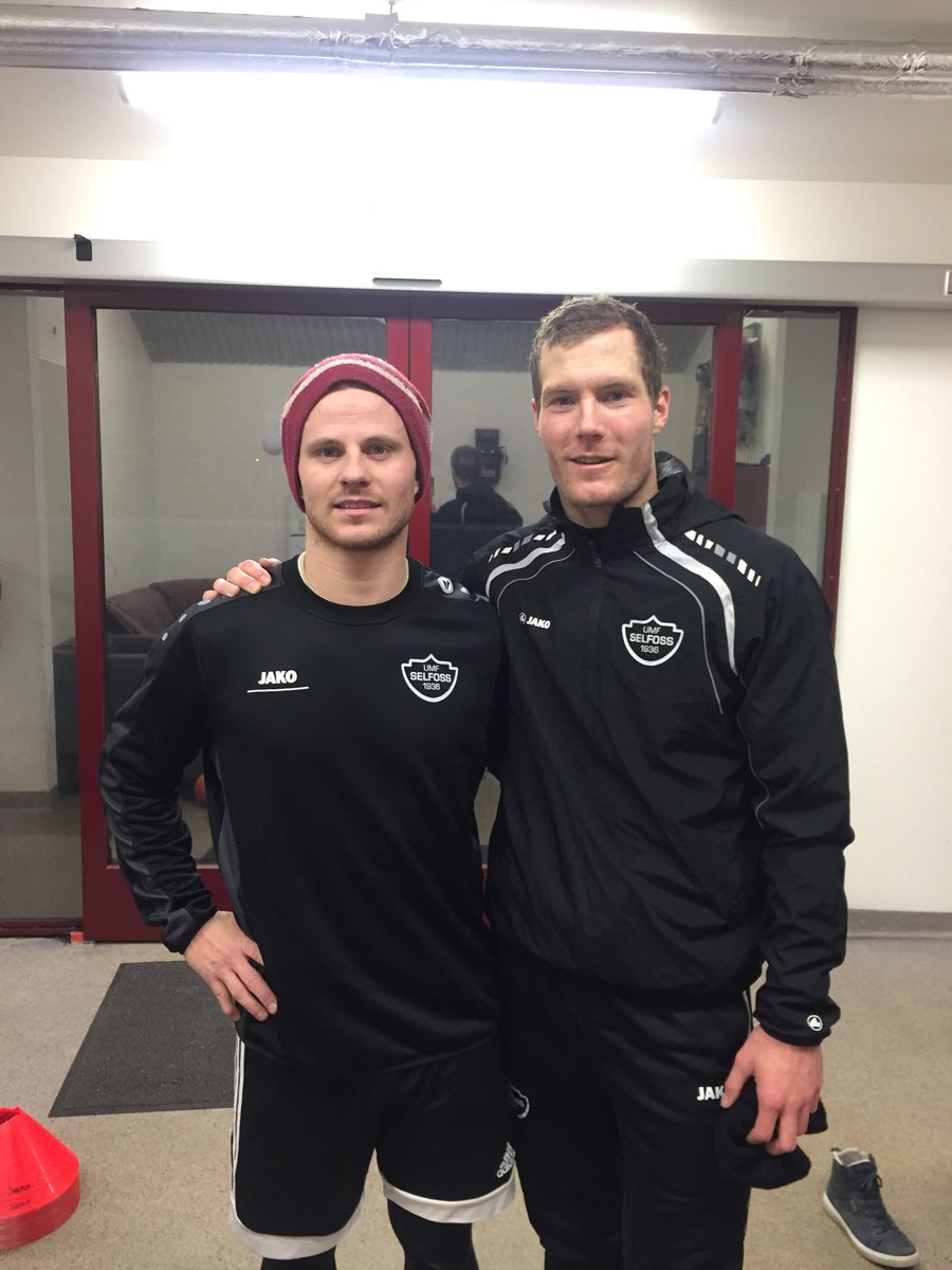 Nýr leikmaður <a href="/selfossfotbolti/">Selfoss fótbolti</a> <a href="/bjornsverris/">Björn Sverrisson</a>  velkominn!