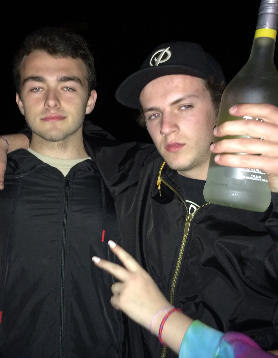 john_curtis00's tweet photo. Happy birthday you beautiful fuck stick @cooper_bwn https://t.co/E0GtwUAXJj