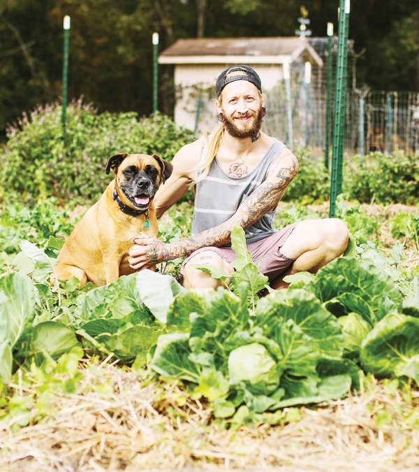 DevourILM's tweet image. Growing Plants, Growing Farm: Terra Vita Farm is seeking new land devourilm.com/2017/12/19/gro…