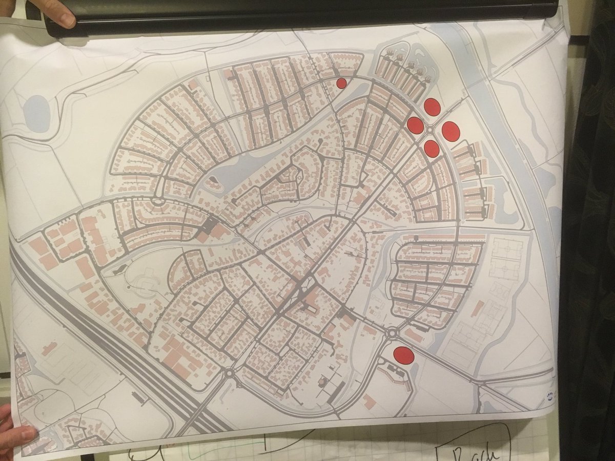 Bouwplannen Empel besproken door de heer van Winsen in de bestuursraad.