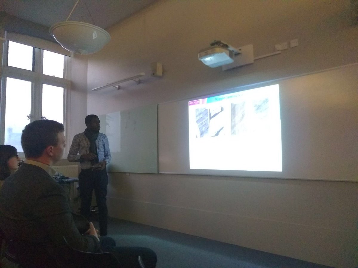 TimInvincible's tweet photo. Great meeting at #BSRG2017
Presenting findings from the Bowland-Hodder Shales. #mudstonefacies 
#HodderMudstones
#BowlandBasins
#Shalegas
@mudstones @paddydowey @man_basins @UoMSEES https://t.co/6dD8N5H2au