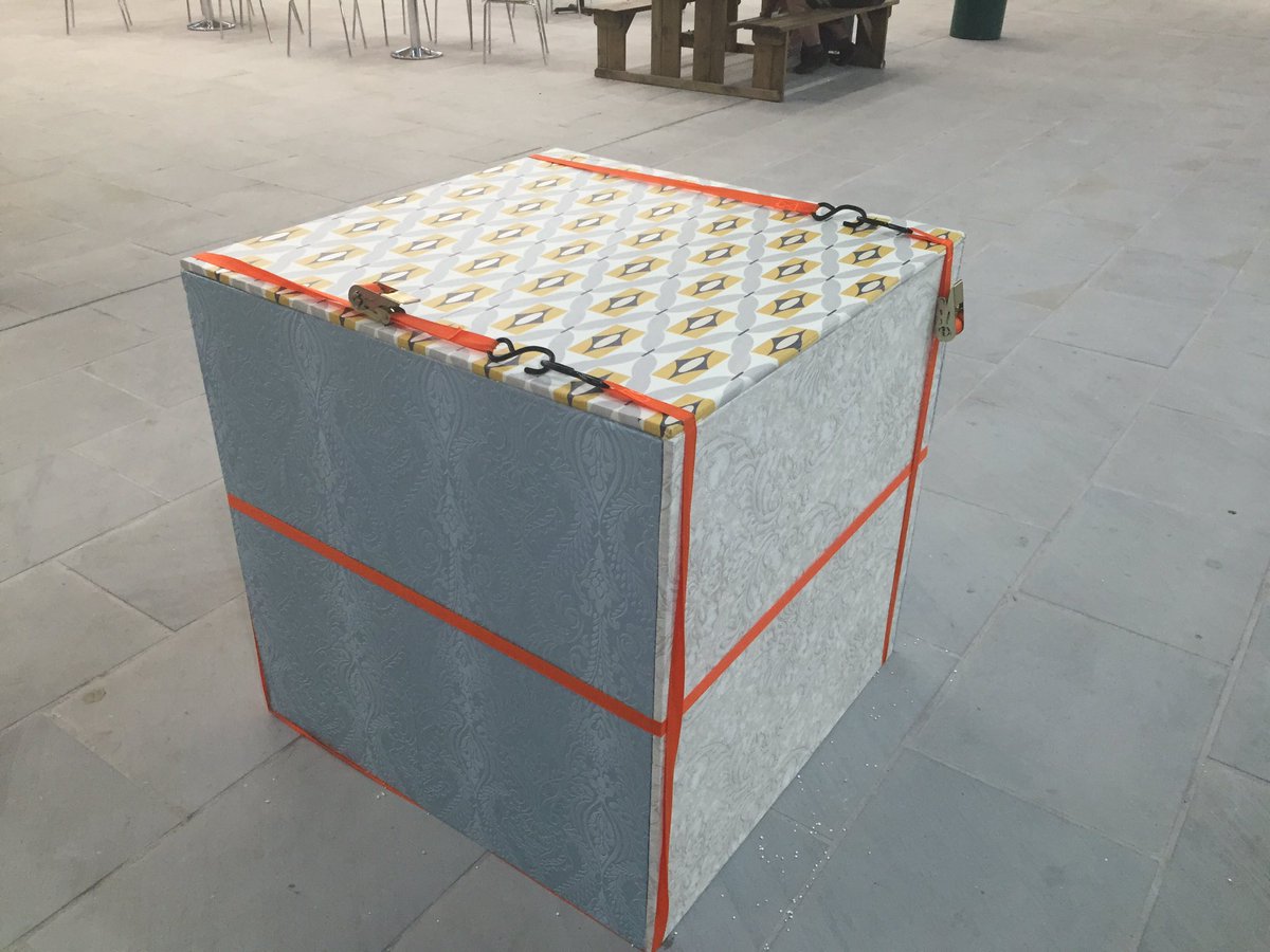 HackandHost's tweet image. We've gone and put something in @TrinityMarket1 #Hull. Join us on January 7th for our performance, #ArtistMakerSpace !@humberstgallery @2017Hull #WhereDoWeGoFromHere