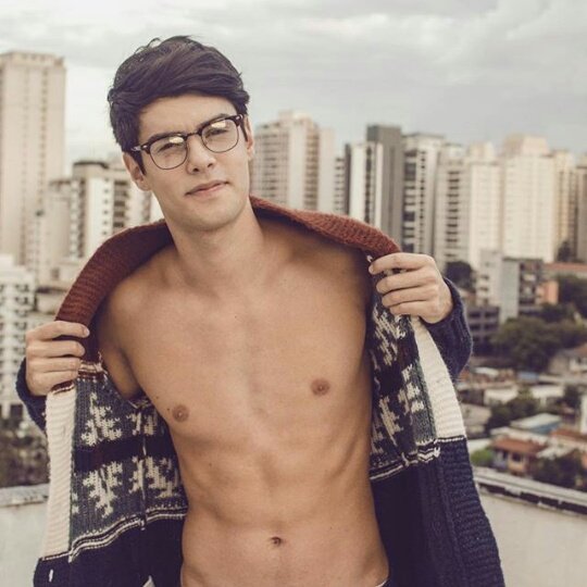 HunteAnDrew7's tweet photo. ✌ #NewProfilePic https://t.co/Eg9MujdDB2