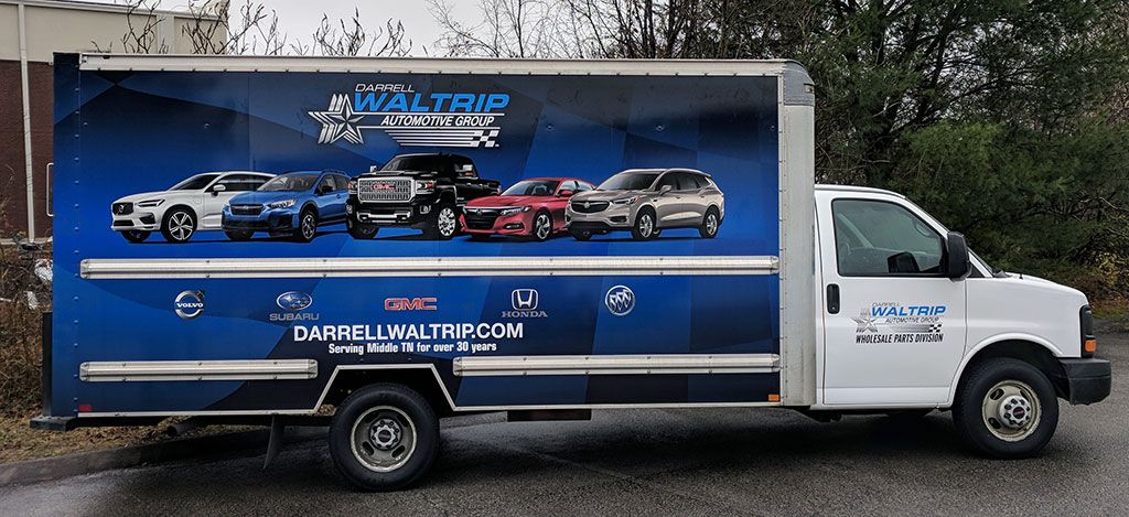SpeedproMidTN's tweet image. We took an ugly yellow truck and turned it into an awesome billboard advertisement!  #truckwrap #truckwraps #DarylWaltrip #vehiclewrap