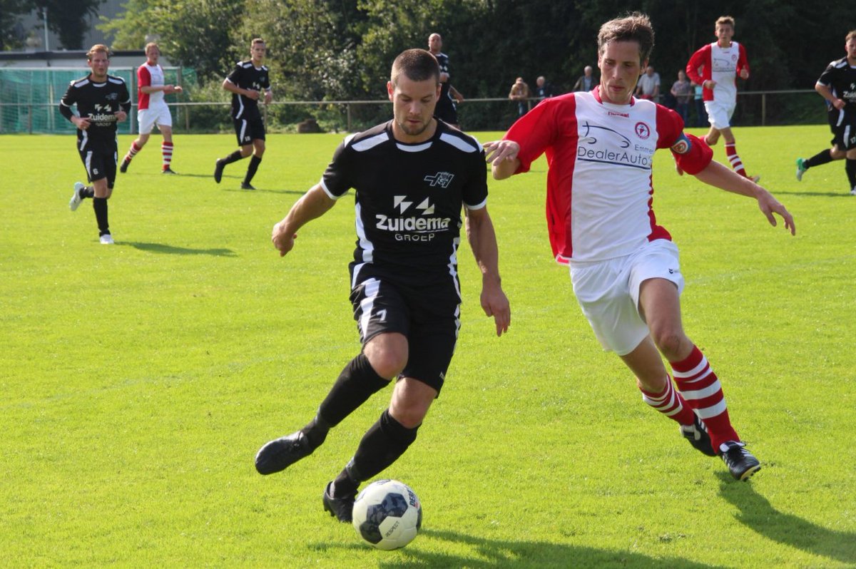 FC12NL's tweet photo. Dries-Jan Bal: Lijn doortrekken met @vv_emmen richting top drie
https://t.co/oxSAEA2WU1 #amateurvoetbal #terugblik https://t.co/Xe1BL4EXFP