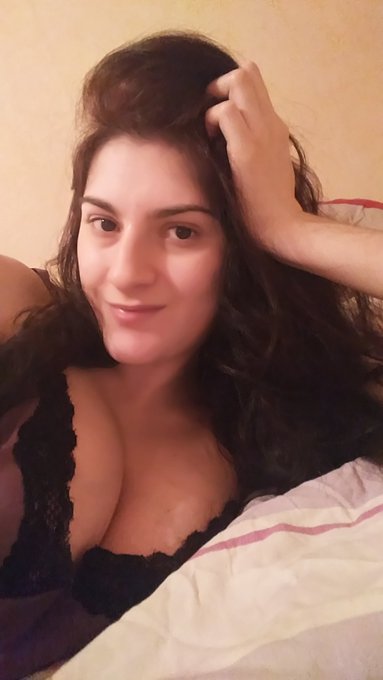 Bonne soir&eacute;e 😘😘😘 https://t.co/wv57JNj3yT<a href="/tag/tittytuesday"class="tags"><span>#tittytuesday</span></a>