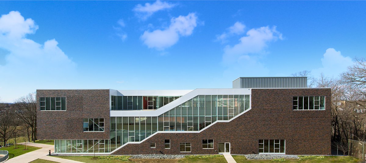 DCCAE's tweet photo. @studio27arch @WashingtonDCAIA Thanks for the great tour @AchievementPrep!
Tour recap: https://t.co/1awTqbhq1i
#k12design #learningstair #charterschooldesign #DCarchitecture
Images copyright Studio 27 https://t.co/HEPR3sNuxL