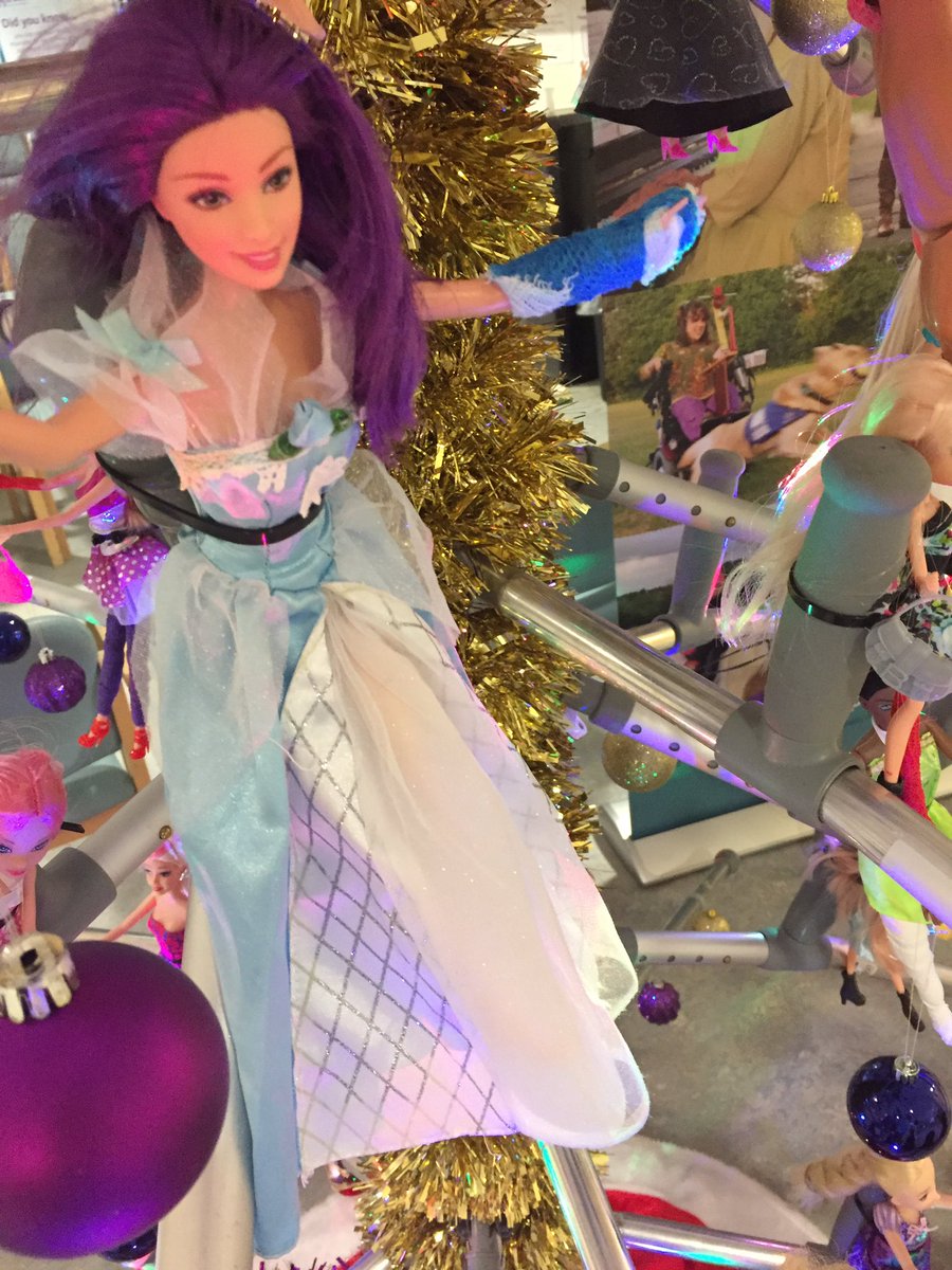 Hell_on_heels's tweet photo. Christmas tree in fracture clinic.
Creative genius?
Or stuff of nightmares?
#BrokenBarbie https://t.co/VffGwVM6o1