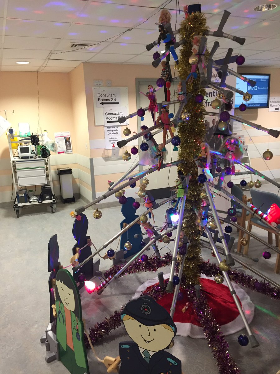 Hell_on_heels's tweet photo. Christmas tree in fracture clinic.
Creative genius?
Or stuff of nightmares?
#BrokenBarbie https://t.co/VffGwVM6o1