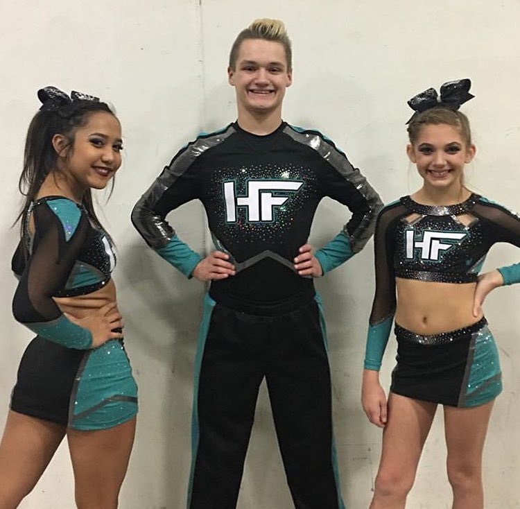 New uniforms for Hit Force All Stars by @vasf_updates https://t.co ...