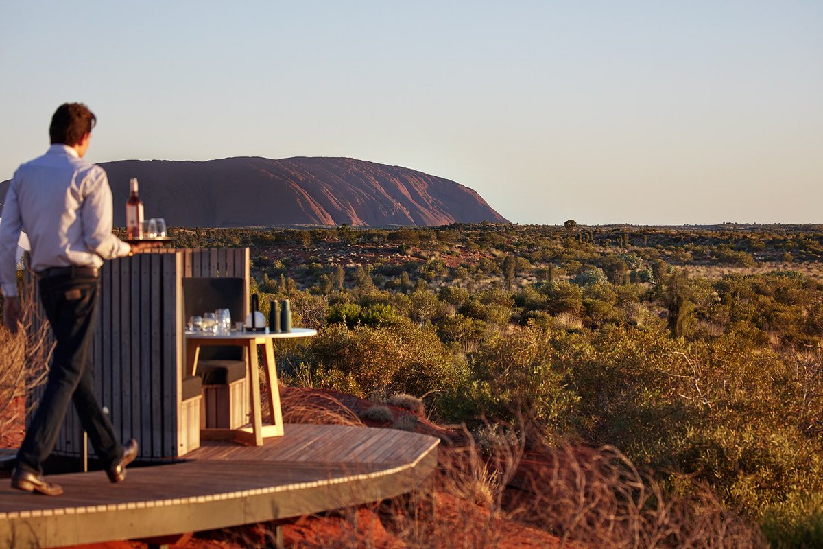 Longitude_131's tweet photo. DUNE • TOP
Where you can be assured of a rock-star table with dual views of Uluru-Kata Tjuta!
#Longitude131 #Uluru #Australia https://t.co/IxWJyKRqqF
