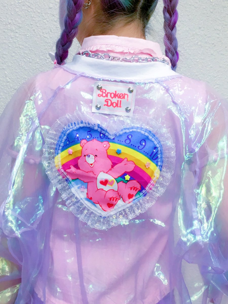ゆっくりカーライフkensuke Brokendoll على تويتر 新作 シースルー フォノグラムジャケット ビンテージのケアベア生地を使ってリメイクした一点ものです きらきらストーンやビーズで細部までこだわって可愛いく仕上げました 通販 T Co Otlnpcgn6w