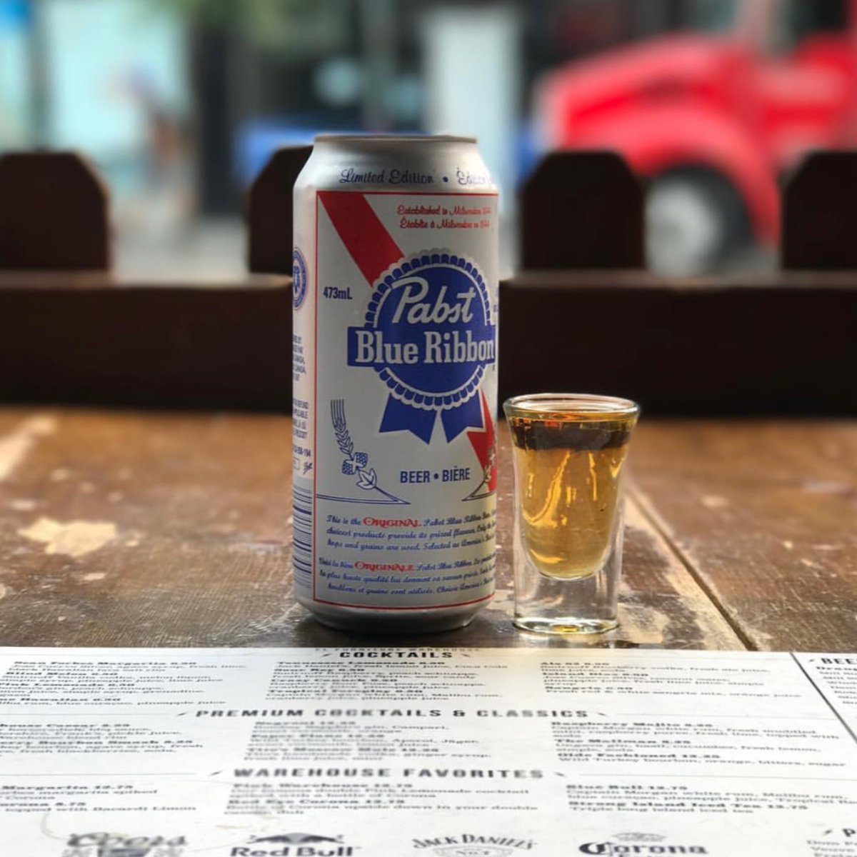 Warehouse_BC's tweet photo. The Original PB&amp;J deal (Tall Pabst + Jameson) $10.50 🙌🏻😁🍹 #yvr #vancityeats #yvreats https://t.co/8xs02H67ma