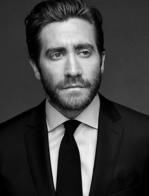 Happy 37th birthday, Jake gyllenhaal 