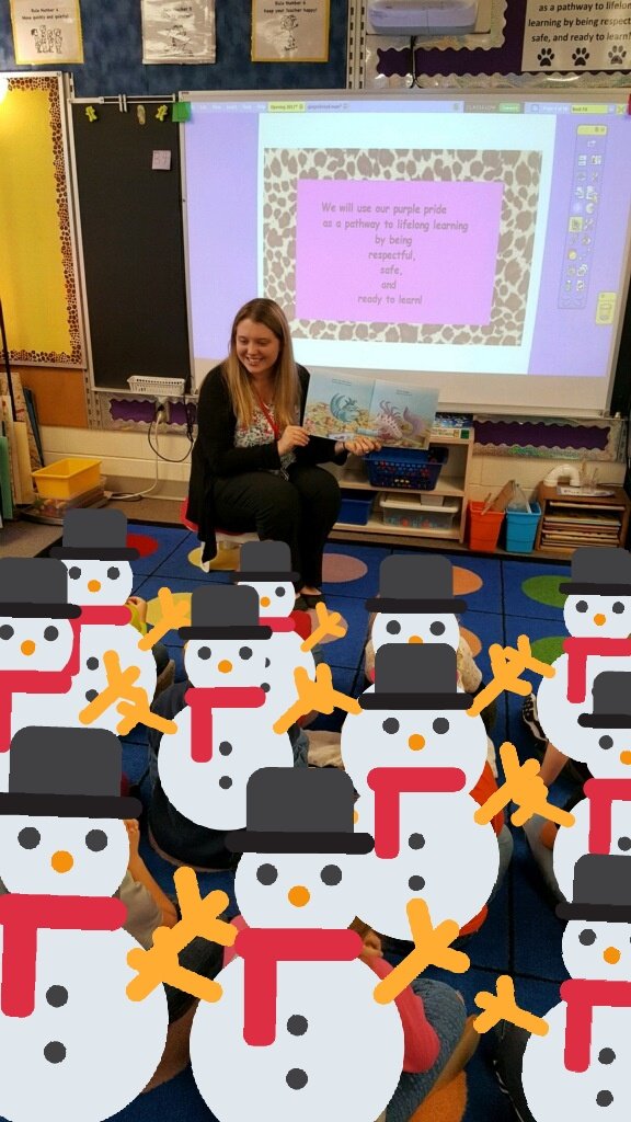 MrsSpizzo19's tweet photo. I couldn't imagine spending my birthday any other way than doing a holiday read aloud! I missed my pre-k babies and I was overjoyed to see them again! #fsu18 #wcpsmd #wcpsintern #prek #holidayreadaloud #notaverymerrypoutpoutfish https://t.co/UdftLkgp8T