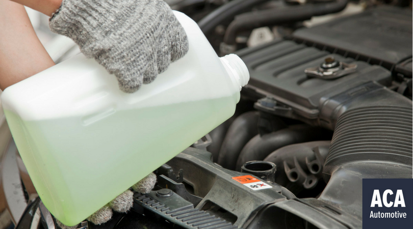 LongBeachAuto's tweet photo. #ProTip Make sure your coolant isn’t low in your vehicle! It is very important to your vehicle in the winter months, as it keeps the engine from freezing in cold temperatures. Make sure your vehicle is ready for the winter months! Schedule an inspection! https://t.co/38xvPPqY6c https://t.co/gu0rs5vbNg