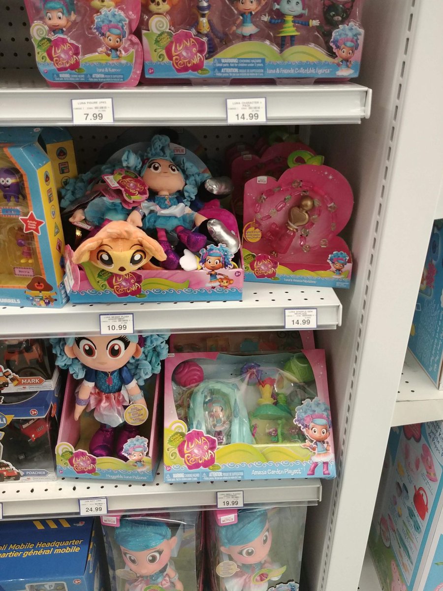 CiaraAlexys's tweet photo. So excited to see #lunapetunia toys @toysruscanada https://t.co/wnwytJ31Cf