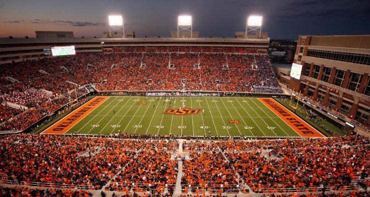 BradenCass's tweet photo. Extremely excited to say that I’ve received a full offer to Oklahoma State. I’m now committed and will be signing tomorrow. #GoPokes #PistolsFiring #CowboyUp18 #NSD18 https://t.co/N99QKfPzSL