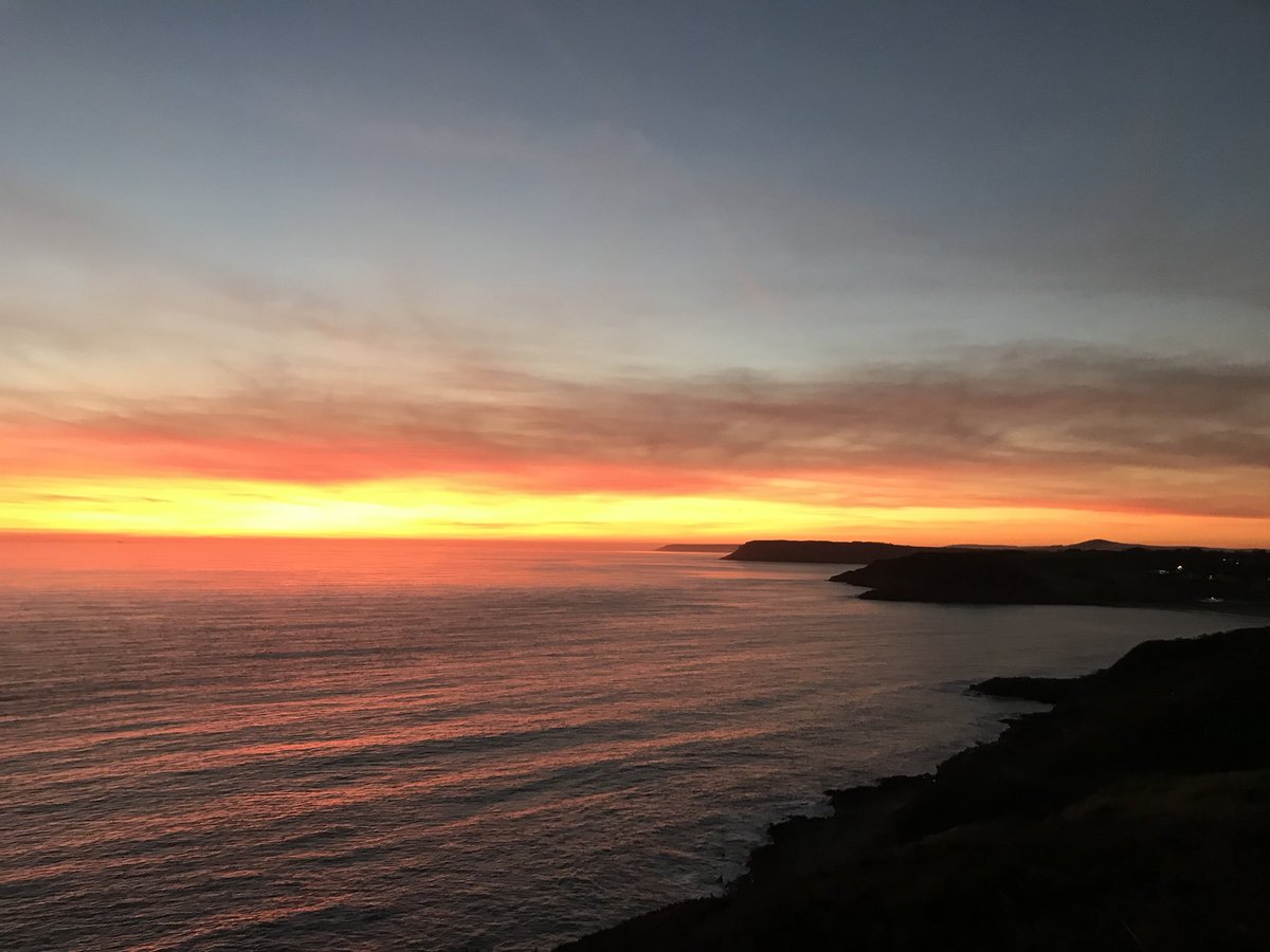 LifestyleOnline's tweet photo. @TealHeather @scedmonds @ShiCooks @GraceMurphy2 @analons @MarshaCollier @Tom__Coleman @RosaTrunk @Jilliemary @CarlRamallo @mlbolle @BSuhic @mirtaimperatori @AndreasThomas19 @irenerusso124 @dgp1496 @Gijsje37 @cynthia_lardner @FelixNater @naotenso @Nori98765 @isamuuran1316 @Kugey @shellieblum @ozerinho @mehnar @love176456111 @ninscrystal @FJ_Bering @yui_3310 @Jestepar @Masao__Tanaka @wpkofficial @Mary_M_Johnson @OJnaitis @miyakokondo1 @top_member @miguelgraug @oda_f Happy Christmas 🎄 all 🎈💫❣️🌟 #SunsetGower https://t.co/pl83NnQURc