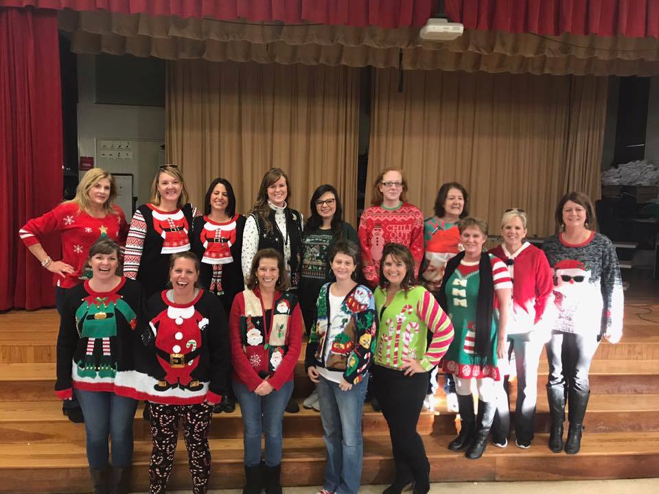 RichlandSCS's tweet photo. Our staff is showing their holiday spirit. We are enjoying the fun and embracing the season with our ugly holiday sweaters! Our administrators also joined in the fun! #SCSHOLIDAY @SCSK12Unified @SCSNewsroom @PIO_SCSk12 https://t.co/BBhEdtP53Y