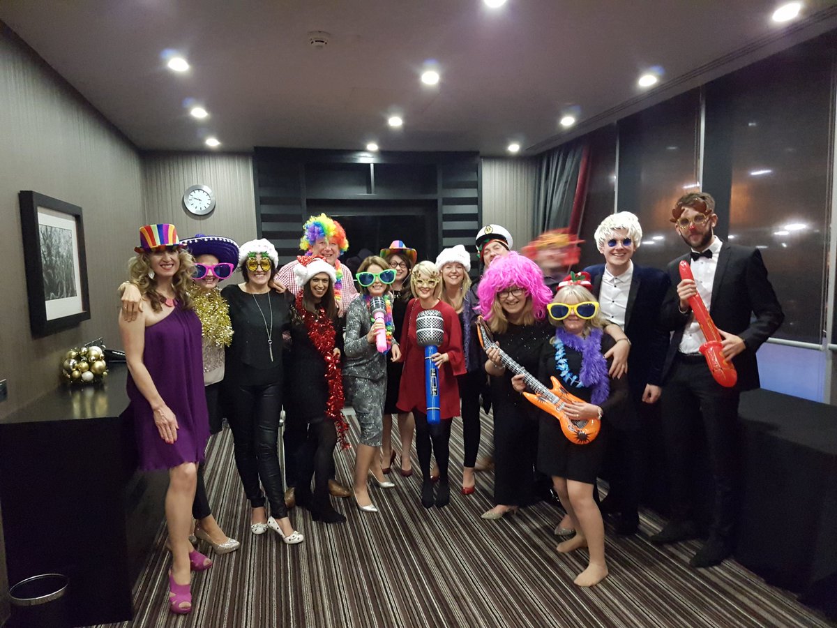 Lou Roberts tweet media