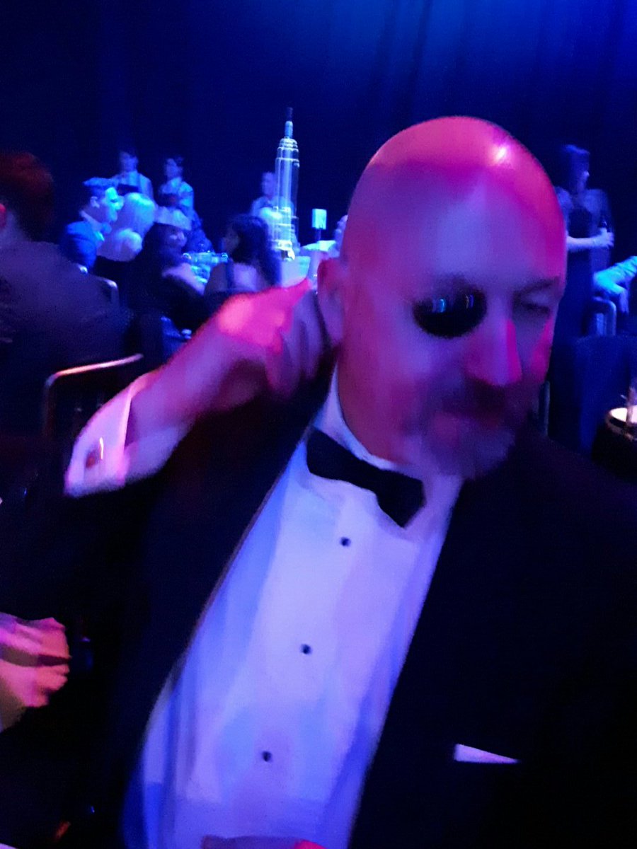 Pleeaaassee show Steve #necxmas