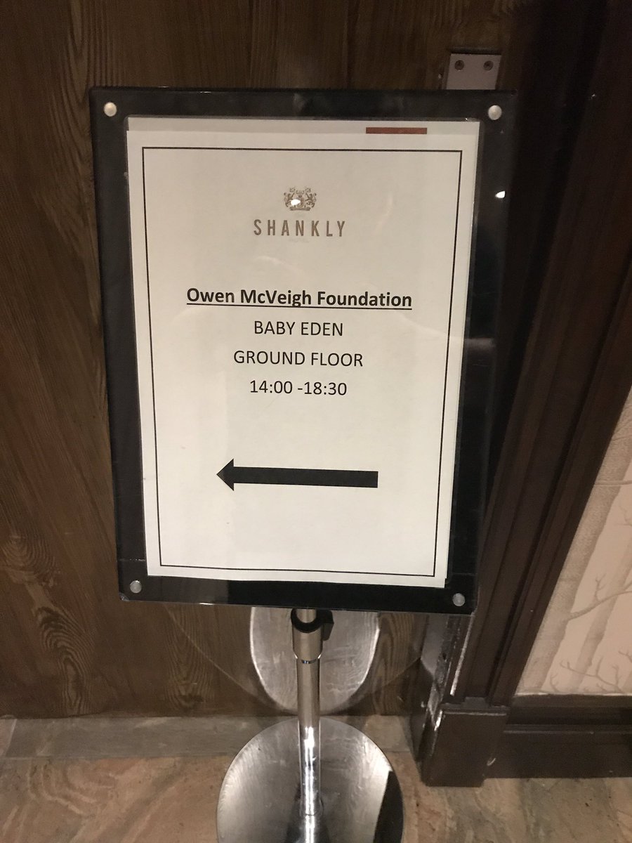 markmcveigh's tweet photo. Brilliant night tonight @ShanklyHotel with all the children from @AlderHey oncology, thanks for looking after them @mcveigh_owen panto time👍 https://t.co/DpjcwT5fKd