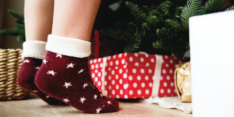 canadahelps's tweet photo. Warm feet and hearts this holiday season with @JustSocksCanada. Give $20 to donate 25 pairs of socks to those in need. Give a charitable gift: https://t.co/amroddtDtv https://t.co/DFY5iseyuI
