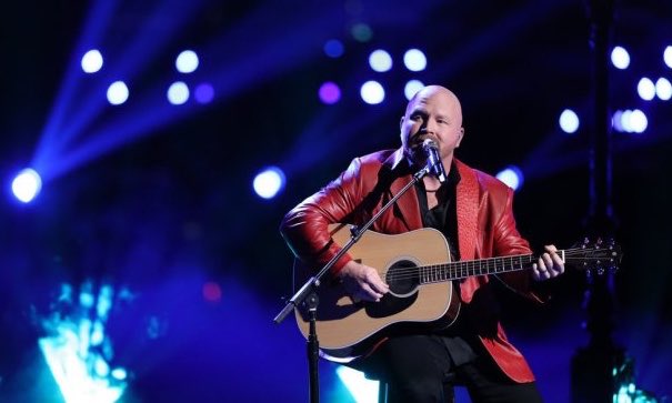 NBCVoiceSave's tweet photo. RT if @redmarlow will be THE WINNER OF THE VOICE SEASON 13! ✌️ https://t.co/fTtmfENuub