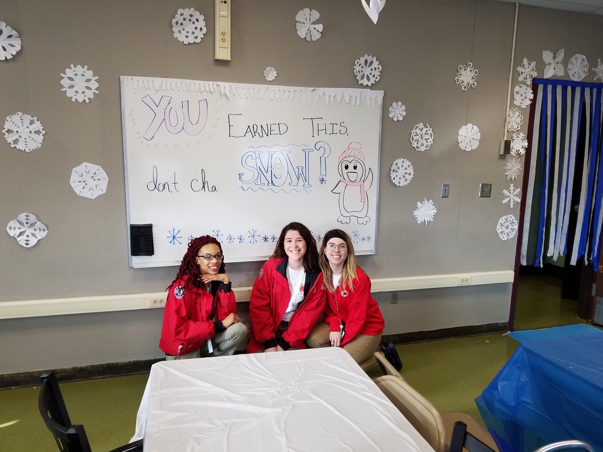CYKC_EHS's tweet photo. East High School #AmeriCorps members happy as can be about pulling off the school's first VIP Chill Lounge. #makebetterhappen #BearFamily #Manynationsonehome https://t.co/En3ey7ybXt