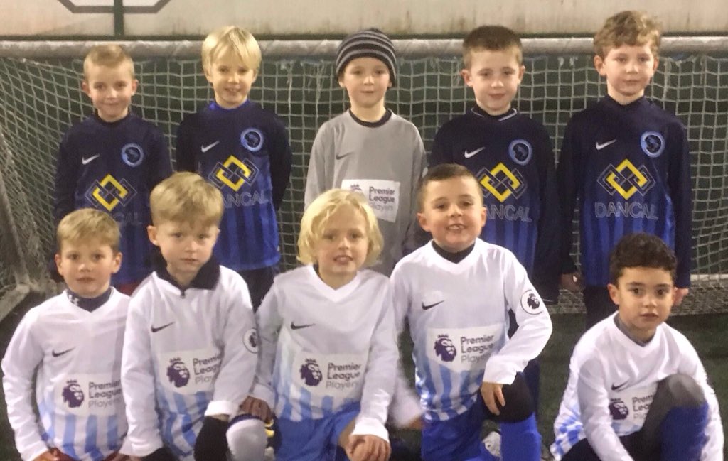 PanthersHRFC's tweet photo. HR Panthers in our nice new kit thank you to Adam Forshaw for the prem kit. https://t.co/Z4P6FRC6nm