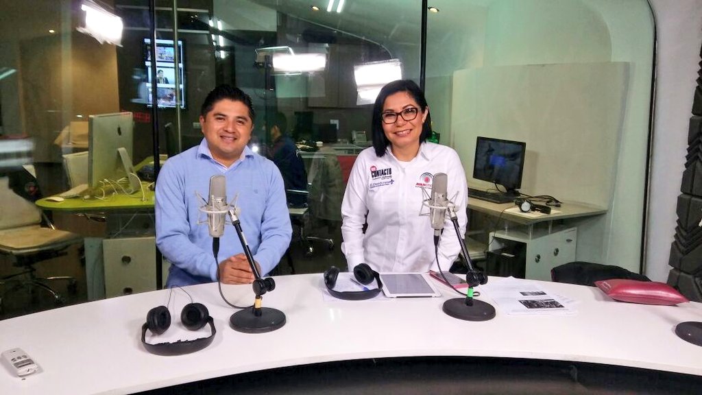 Heriberto Ponce (@hponce_) on Twitter photo Agradezco a nuestra amiga Ariadna Lezama por el espacio que nos brinda en el programa <a href="/_encontacto/">En Contacto</a>. Un verdadero gusto poder conversar acerca de temas de gran importancia para la ciudadanía xalapeña !! Agradezco a nuestra amiga Ariadna Lezama por el espacio que nos brinda en el programa <a href="/_encontacto/">En Contacto</a>. Un verdadero gusto poder conversar acerca de temas de gran importancia para la ciudadanía xalapeña !!