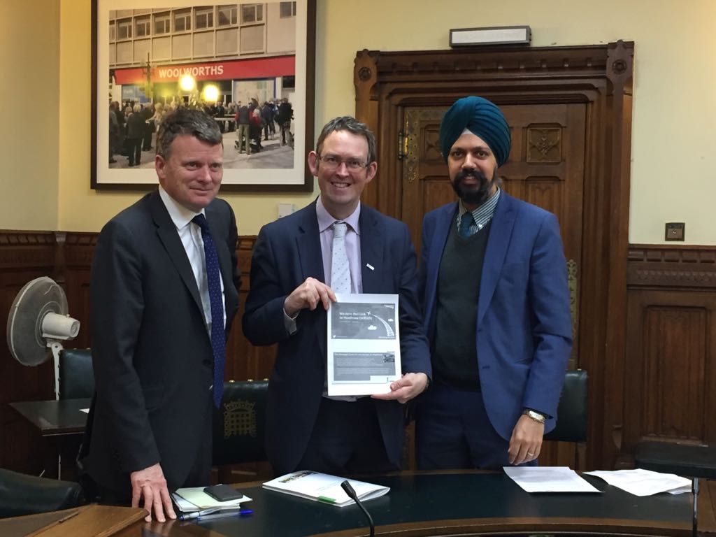 TanDhesi's tweet photo. Great to meet with @PaulMaynardUK Under #Secretary of #State for #Rail, alongside @RichardBenyonMP to discuss the #Western Rail Link to #Heathrow group. The #Minister listened intently to our case and said he would be willing to work with us to arrive at a positive outcome soon https://t.co/hHYu4uIuVF