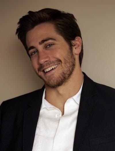 Happy birthday to the most beautiful man alive, Jake Gyllenhaal 