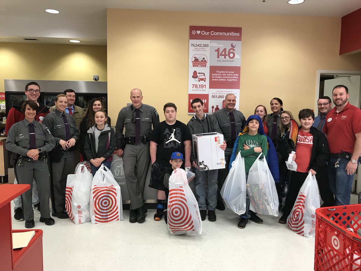 flintben1's tweet photo. Proud to support the NYSP and the Washington County Youth Bureau’s #ShopwithaCop tonight at the Queensbury Target! #T1830, @SelenaAlbino https://t.co/w5F9LAnVyb