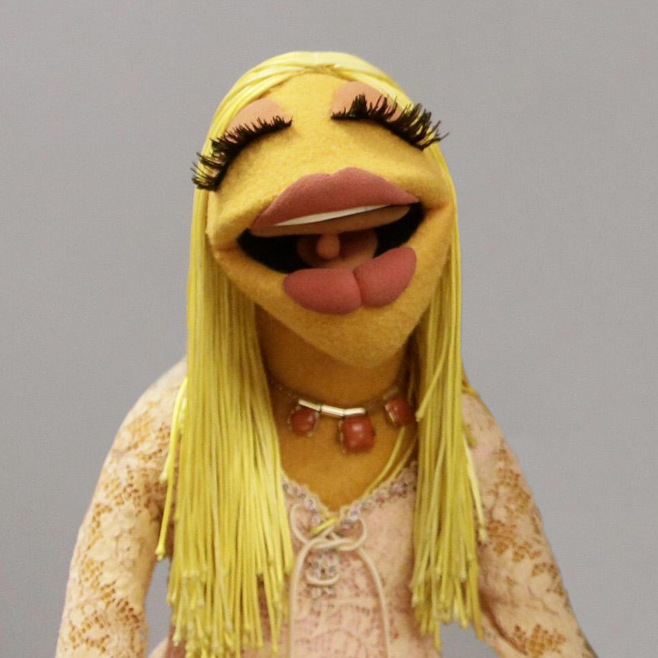 SpudTravels's tweet photo. Woman on the train earlier... I couldn’t stop looking at her lips. She genuinely looked like a muppet #muppets #biglips #scaryface #trainpeople https://t.co/MvII33tteh